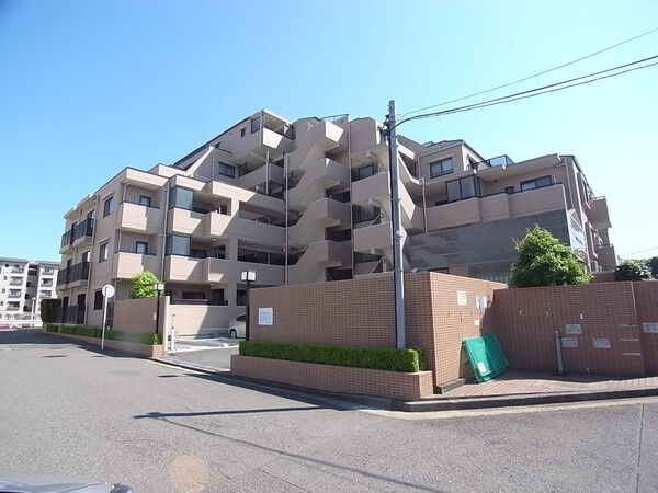 クリオ上永谷伍番館