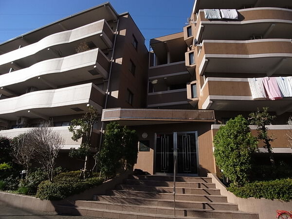 エステスクエア港南百合ヶ丘 2枚目 エステスクエア港南百合ヶ丘