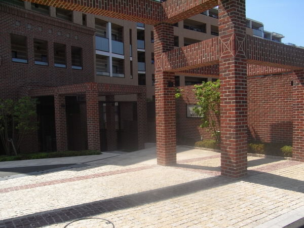 クレストフォルム横浜片倉町