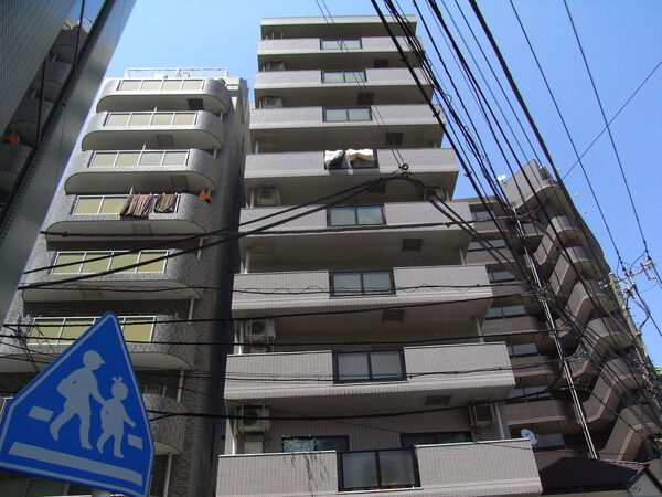 カインドステージ横浜台町