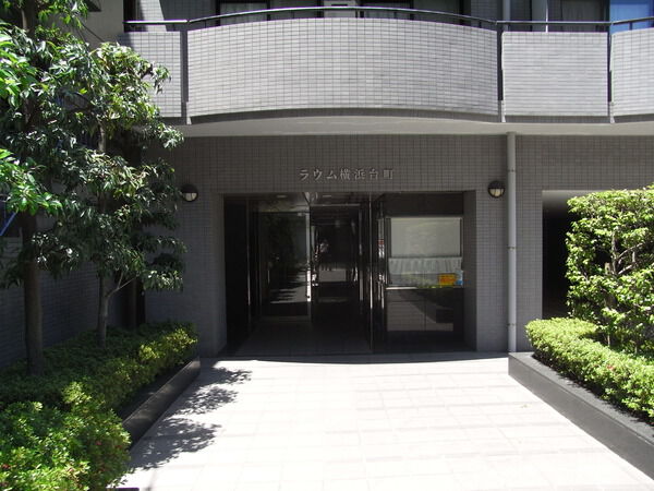 ラウム横浜台町