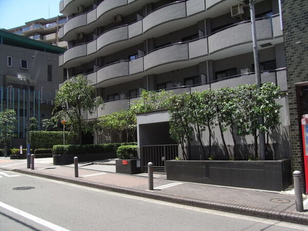 ラウム横浜台町