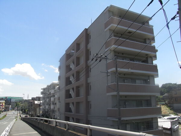 びゅうパルク横濱片倉壱番館