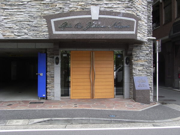 ガラ・シティ横浜西口 3枚目 ガラ・シティ横浜西口