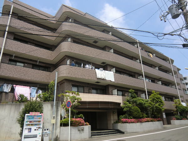 【日神パレステージ藤沢本町】外観