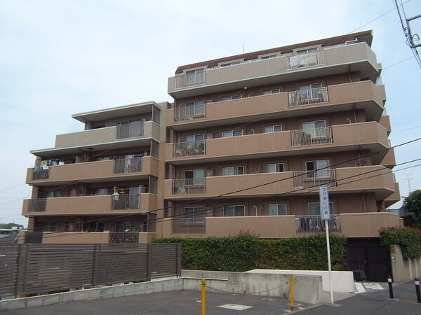 戸塚矢部町パークホームズ