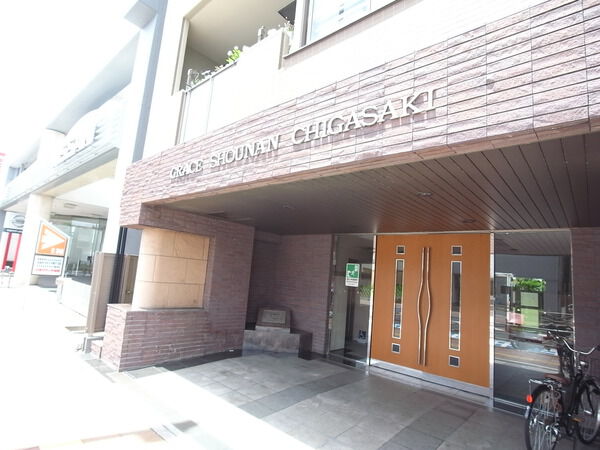 【グレイス湘南茅ヶ崎】エントランス