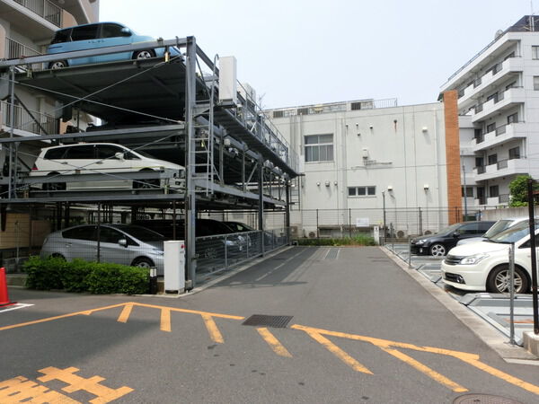 【エンゼル茅ヶ崎テラス】敷地内機械式駐車場