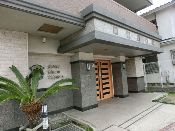 【メディウス湘南茅ヶ崎】エントランス