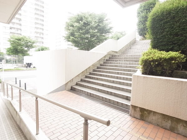 【東戸塚コート】敷地内 【東戸塚コート】敷地内