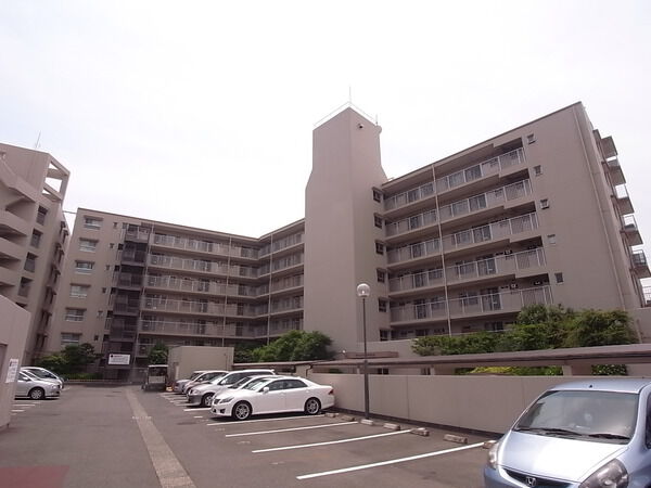 【グリーンコーポ東戸塚】外観