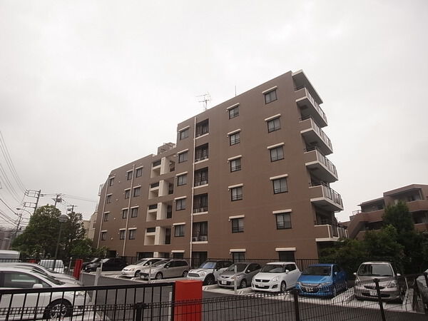 【藤和シティホームズ東戸塚２】外観２