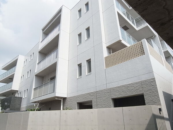 【グランツオーベル逗子海岸】建物外観 【グランツオーベル逗子海岸】建物外観