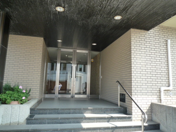 【クレール葉山】オートロック 【クレール葉山】オートロック