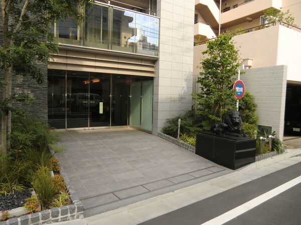 【ライオンズ湘南台シーズンフォート】入り口 【ライオンズ湘南台シーズンフォート】入り口