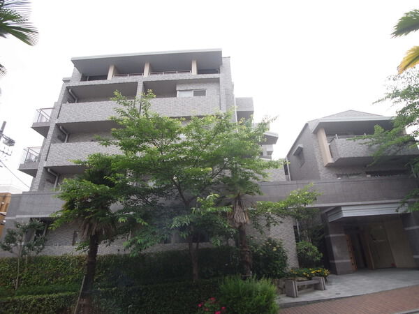 グランドメゾン雲雀丘 2枚目 グランドメゾン雲雀丘