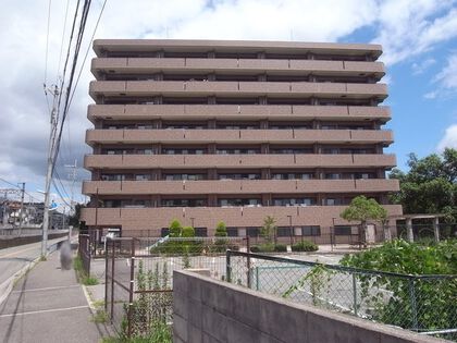 ライオンズマンション川西滝山