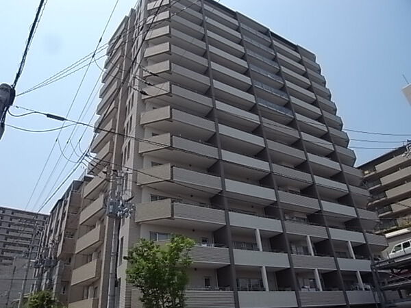 【ワコーレ逆瀬川ステーションマークス】外観