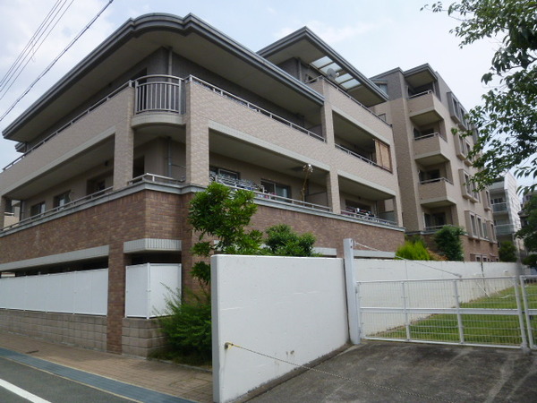 【ロイヤル甲子園口】外観2 【ロイヤル甲子園口】外観2