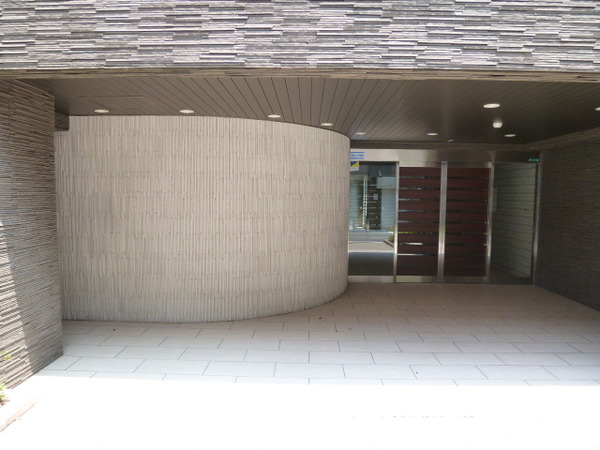 【ブラームス西宮】エントランス外観 【ブラームス西宮】エントランス外観