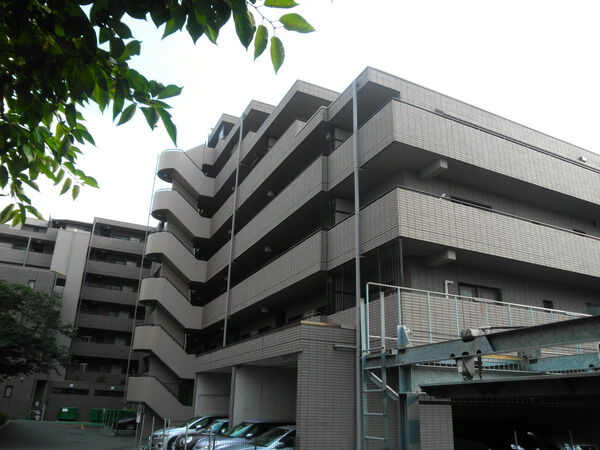【藤和西宮北口ホームズ】外観2