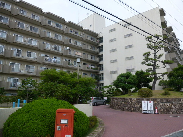【阪急新仁川マンション】外観2