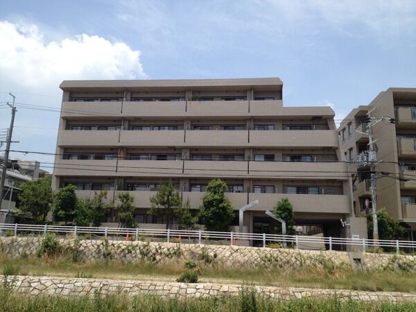 【エンゼルハイム仁川北】外観2