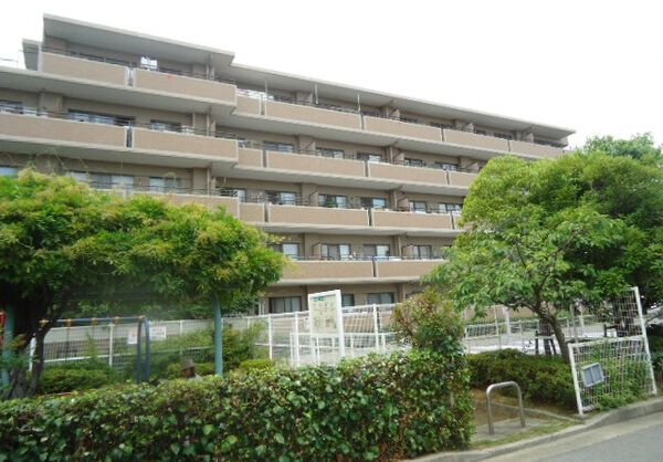【ステイツ西宮若草町】外観