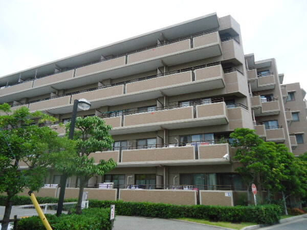 【ステイツ西宮若草町】外観