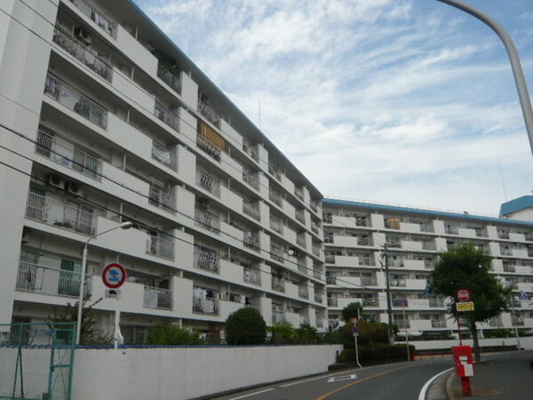 【千里桃山台セントポリア】外観