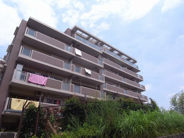 【ユニーブル千里山田】外観