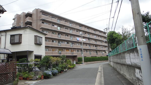 コスモ豊中東