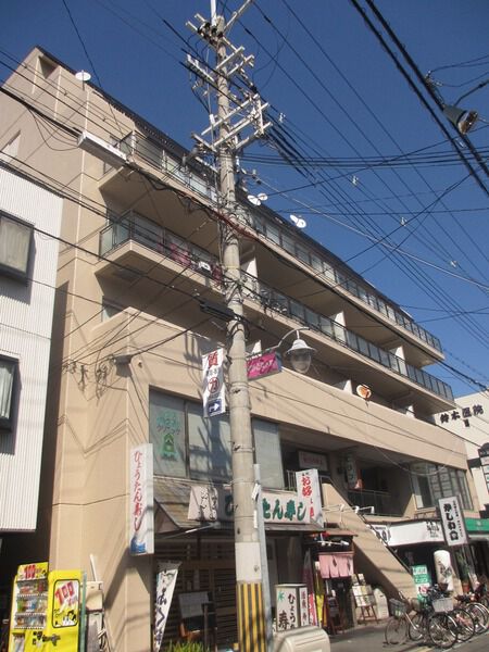 サンライフ服部