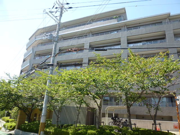 パークハイム池田ヒルズガーデン