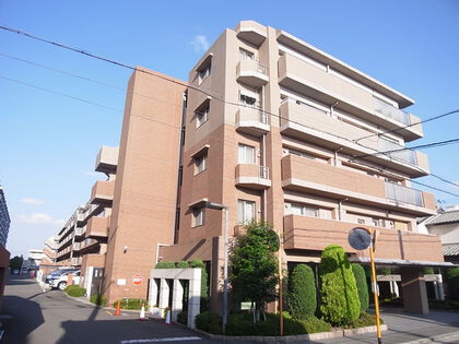 モンセーヌ高槻セレシア