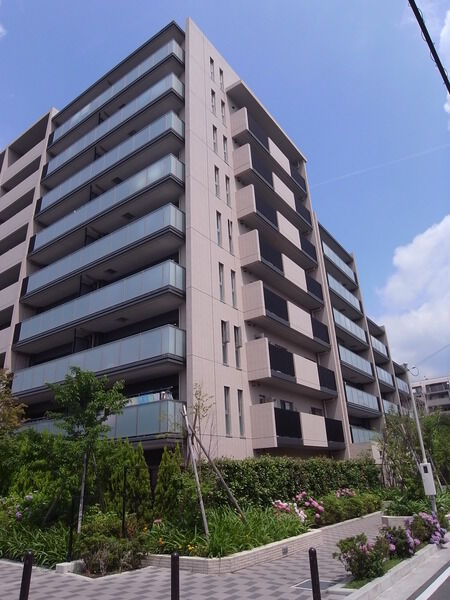 【シャリエ茨木】建物外観 【シャリエ茨木】建物外観