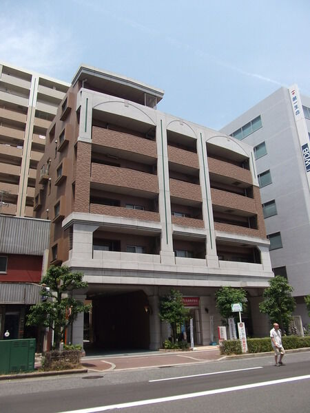 【エスバイエルクラスタ茨木】建物外観