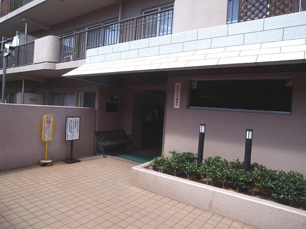 【江坂江の木公園スカイハイツ】エントランス 【江坂江の木公園スカイハイツ】エントランス