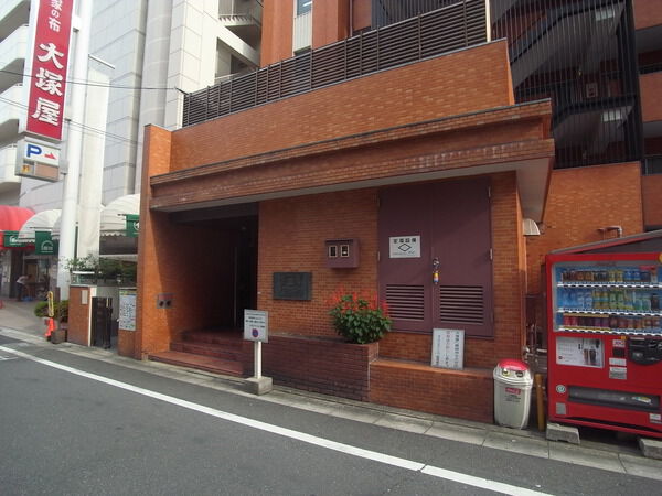 【ライオンズマンション江坂】エントランス 【ライオンズマンション江坂】エントランス