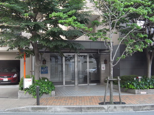 エントランス エントランス