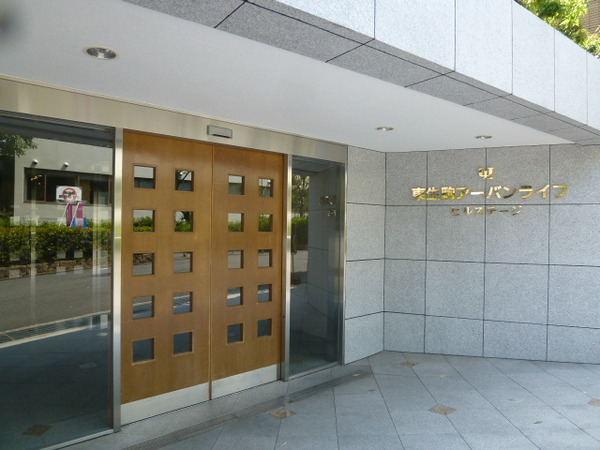 【東生駒アーバンライフヒルステージ】玄関写真