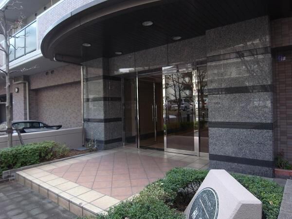 【ロイヤルスクウェア福島】エントランス1 【ロイヤルスクウェア福島】エントランス1