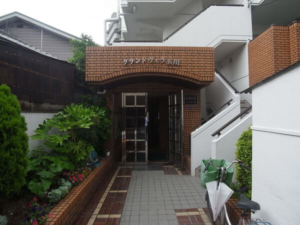 【グランドヴィラ玉川】エントランス 【グランドヴィラ玉川】エントランス