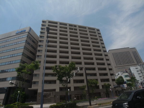 【リーガル福島駅前】外観写真