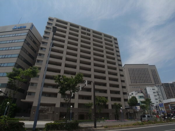 【リーガル福島駅前】外観写真