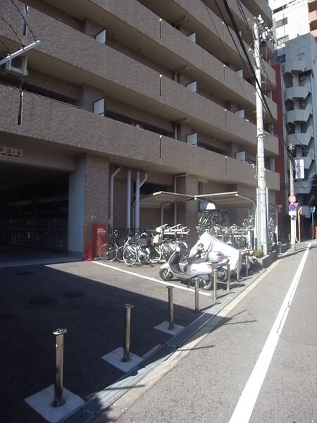 【キングマンション福島5】駐輪場