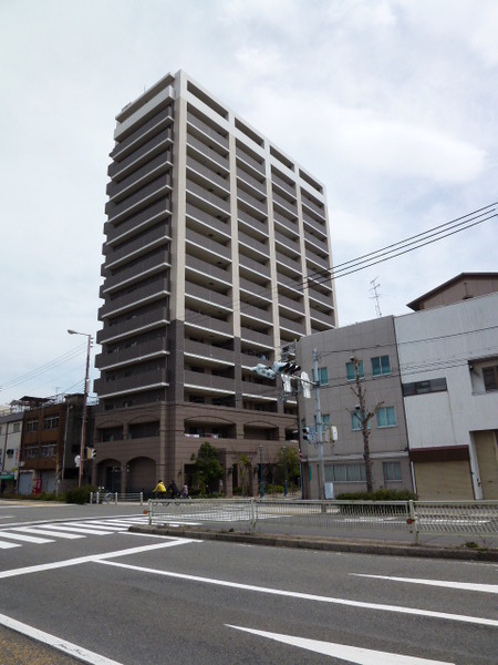 【キングマンション弁天町みなとヴェレーラ】外観写真 【キングマンション弁天町みなとヴェレーラ】外観写真