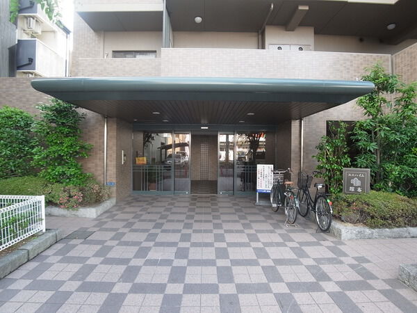 【ユニハイム塚本】エントランス