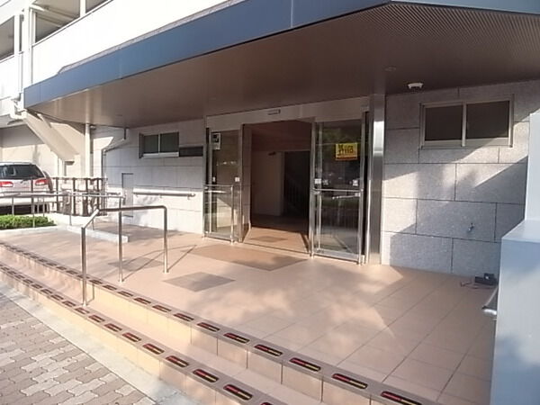 【佃公園スカイハイツ】エントランス