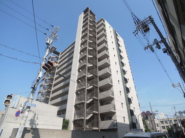 【モンセーヌ塚本】外観2
